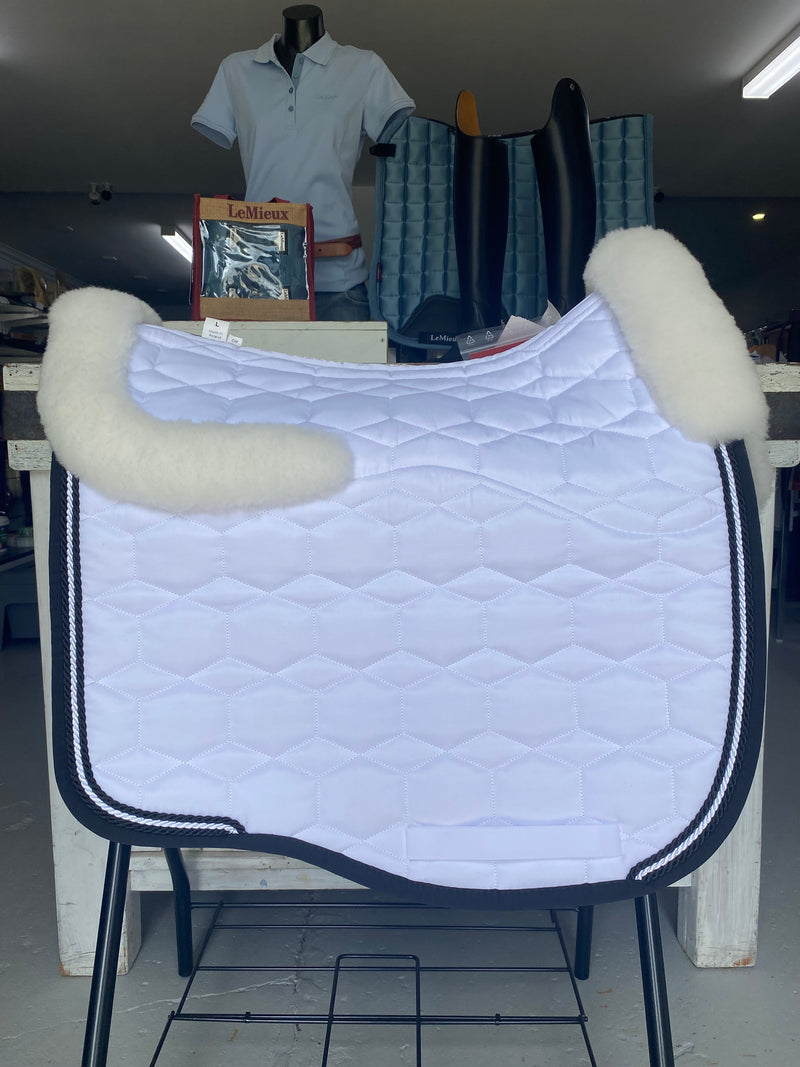 Mattes White Dressage Saddlepad with Sheepskin